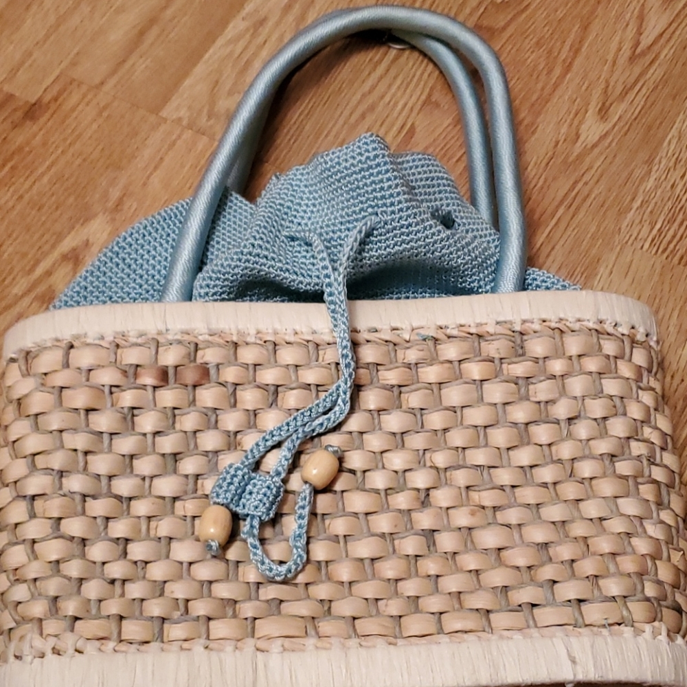 Hand bag - Picture 4 of 10